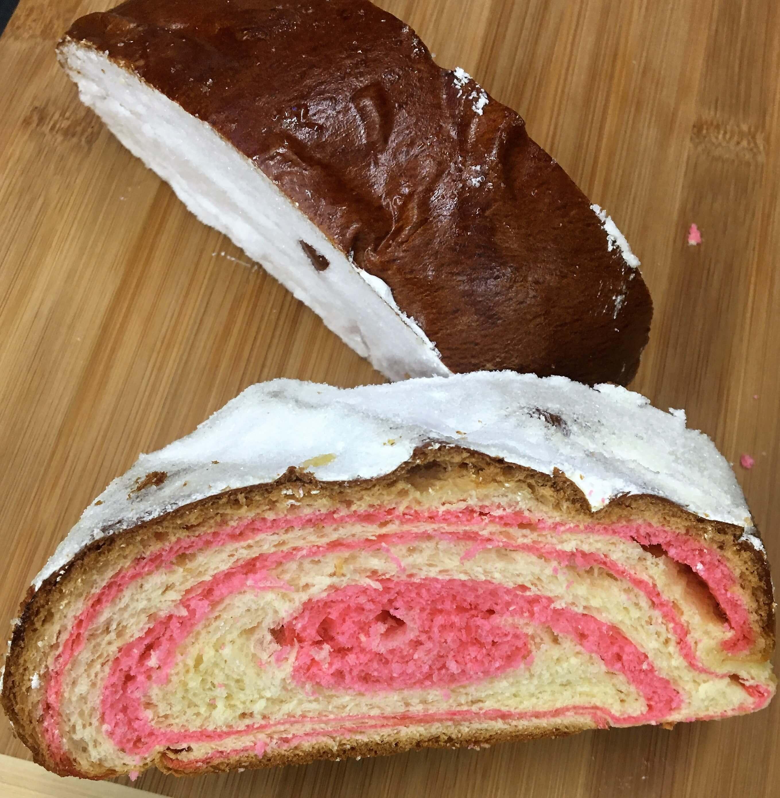 Moroleon Bakery - Bicolor Bread